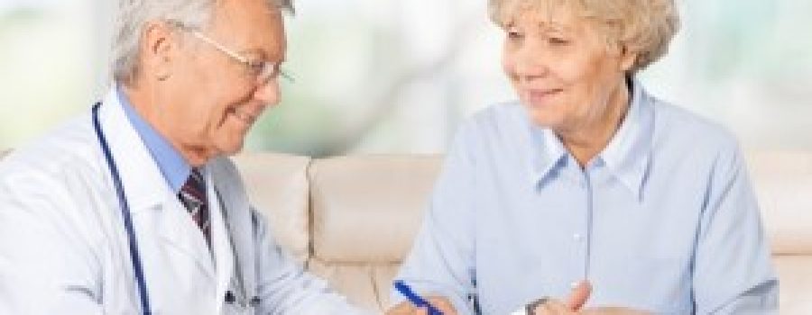 elderly-woman-getting-advice-from-doctor